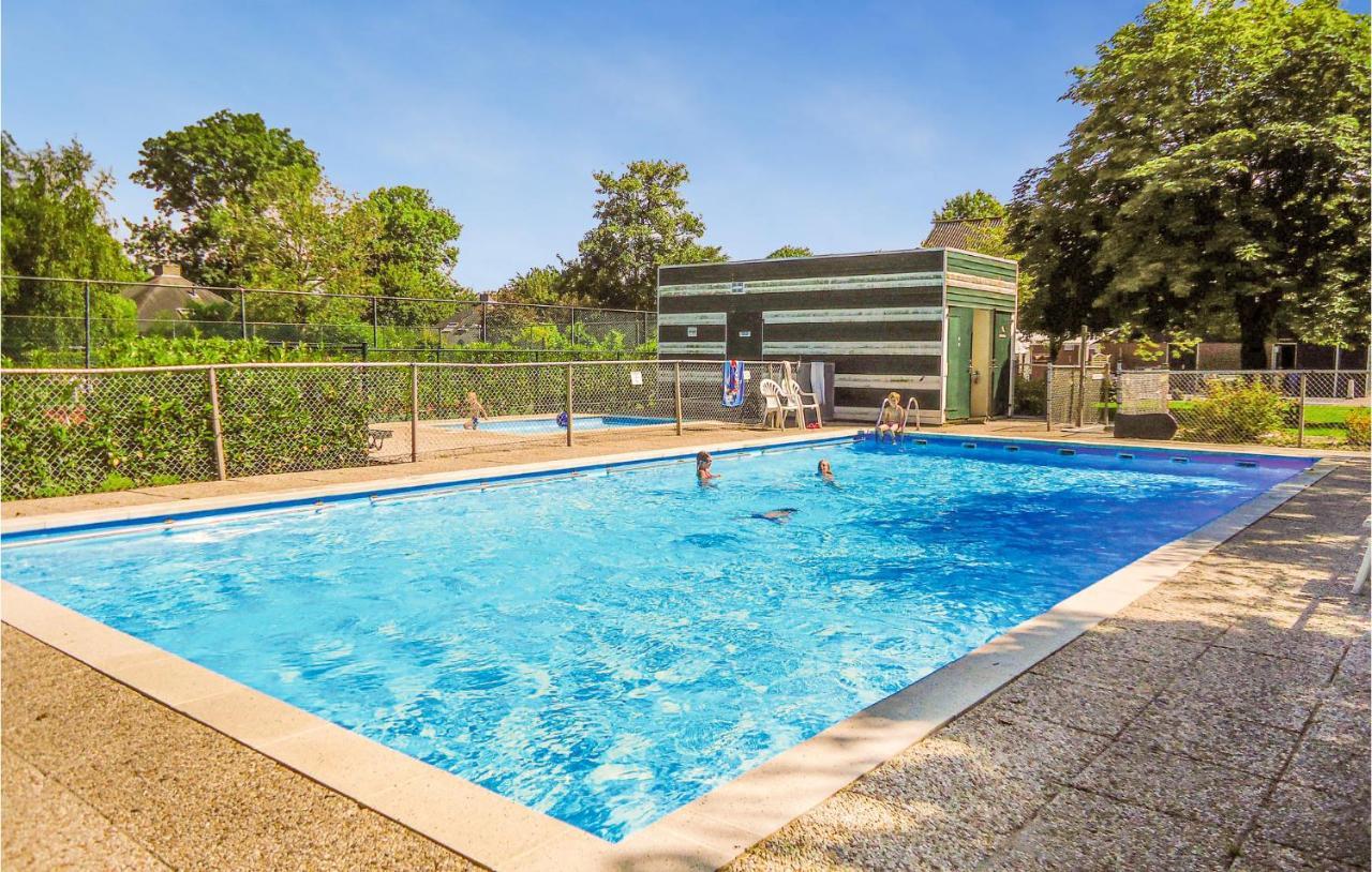 3 Bedroom Gorgeous In Stavenisse