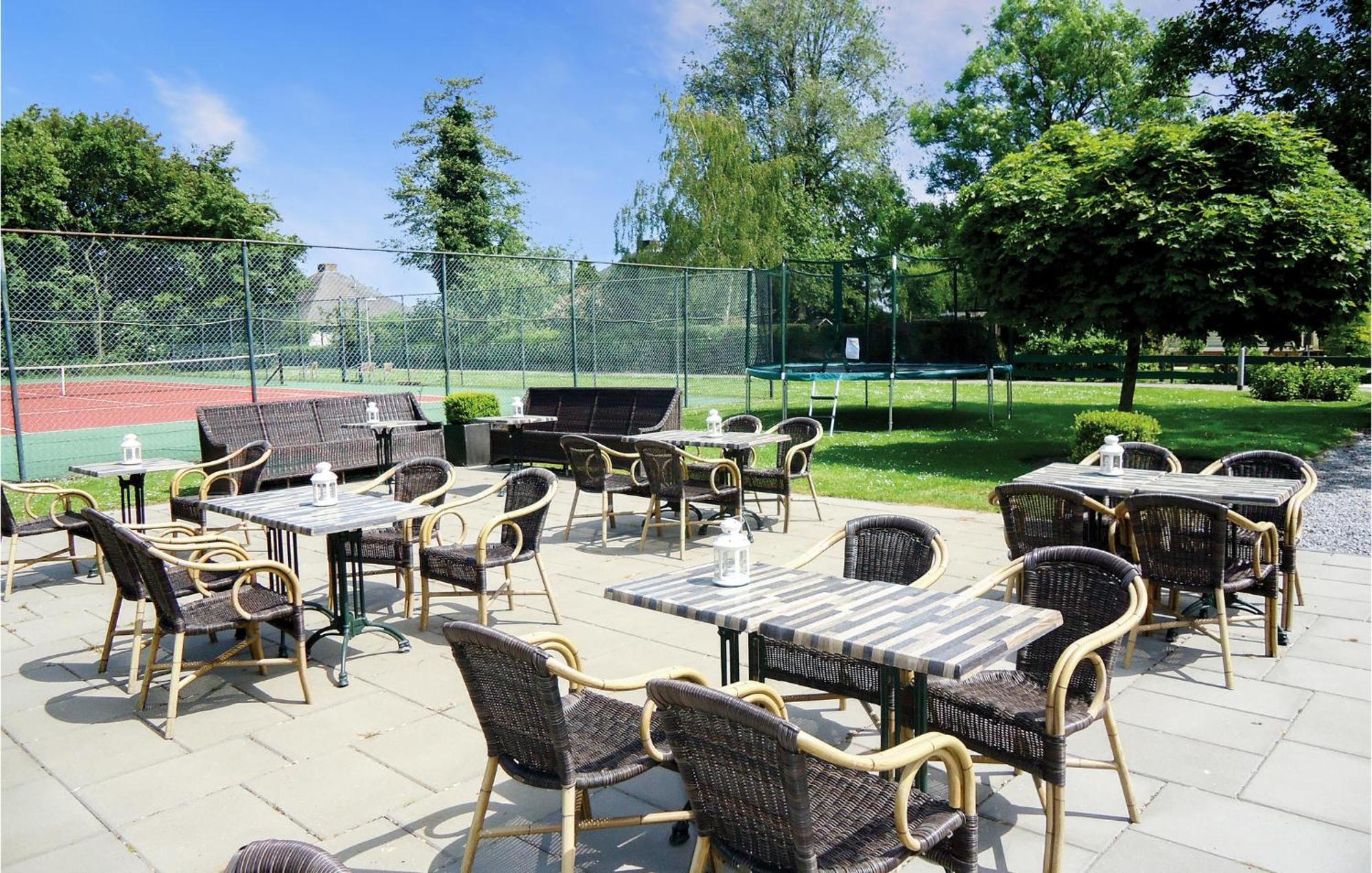 3 Bedroom Gorgeous In Stavenisse